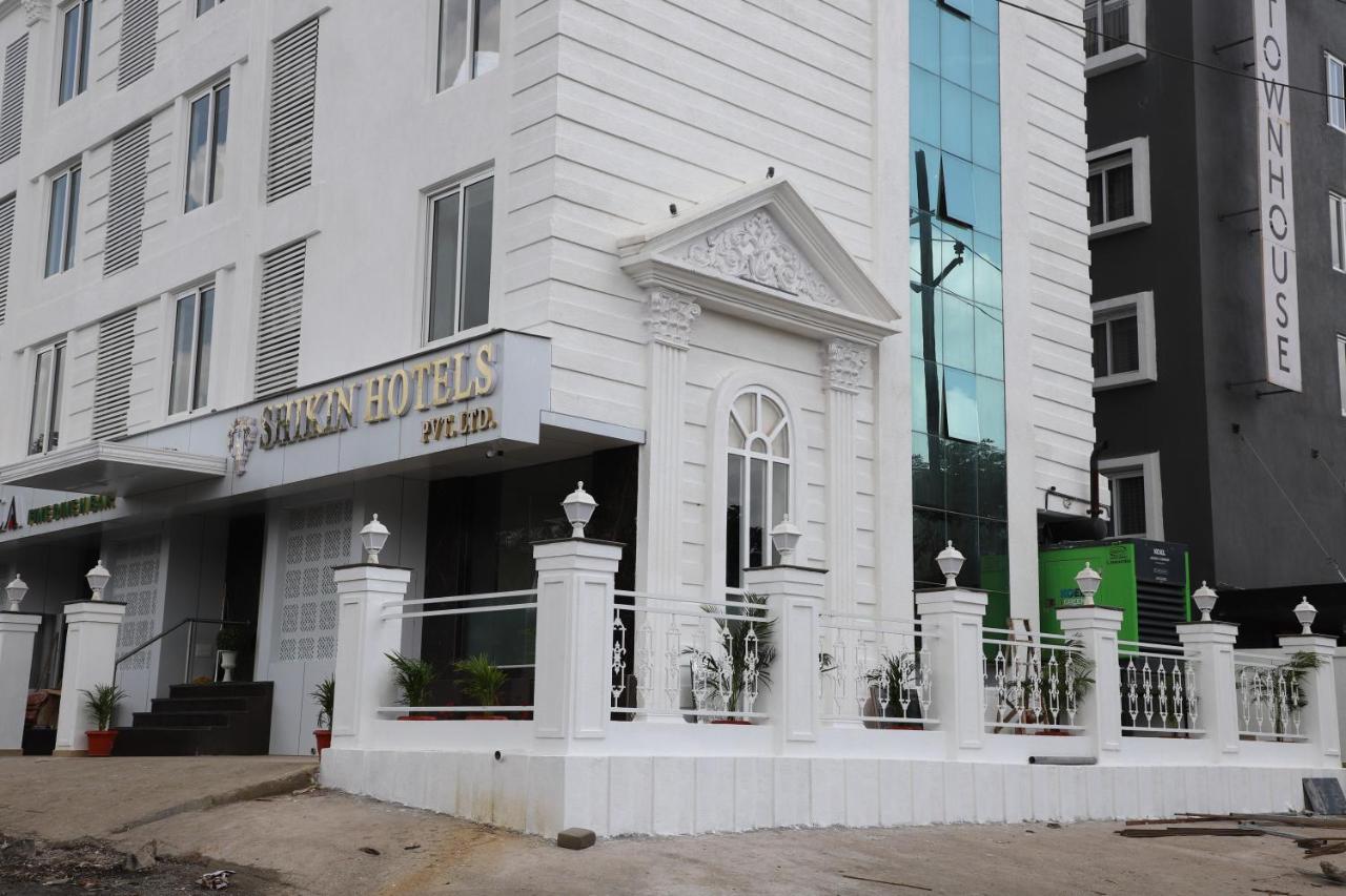 Shikin Hotels Нави Мумбай Екстериор снимка